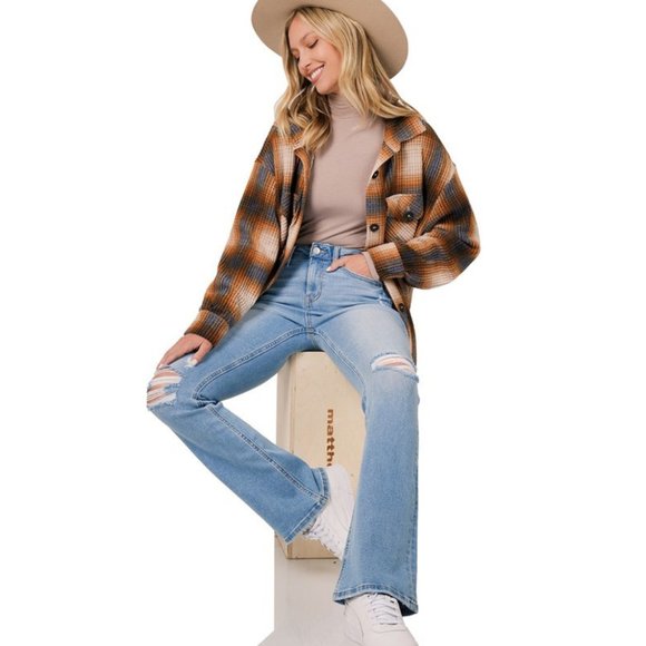 Light Wash Blue Distressed Flare Stretch Denim Jeans NWT - Picture 13 of 13